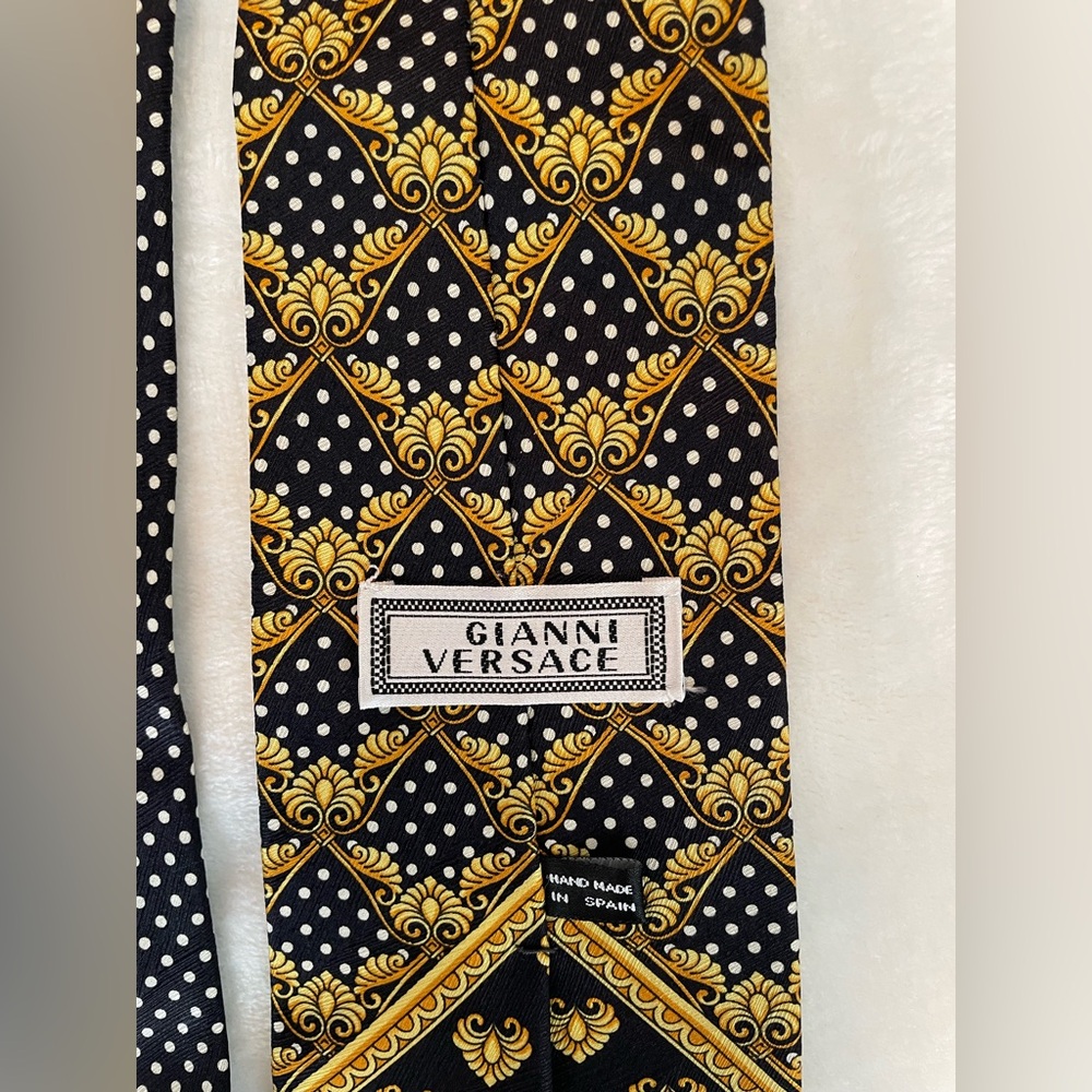 Versace Black and Gold Patterned Tie